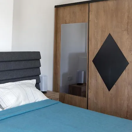 Artlife Apartment *